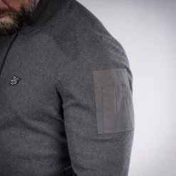 STRICKJACKE EKTE