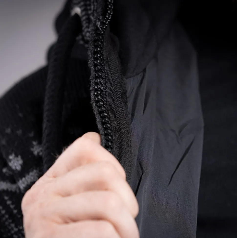 STRICKJACKE RUNA